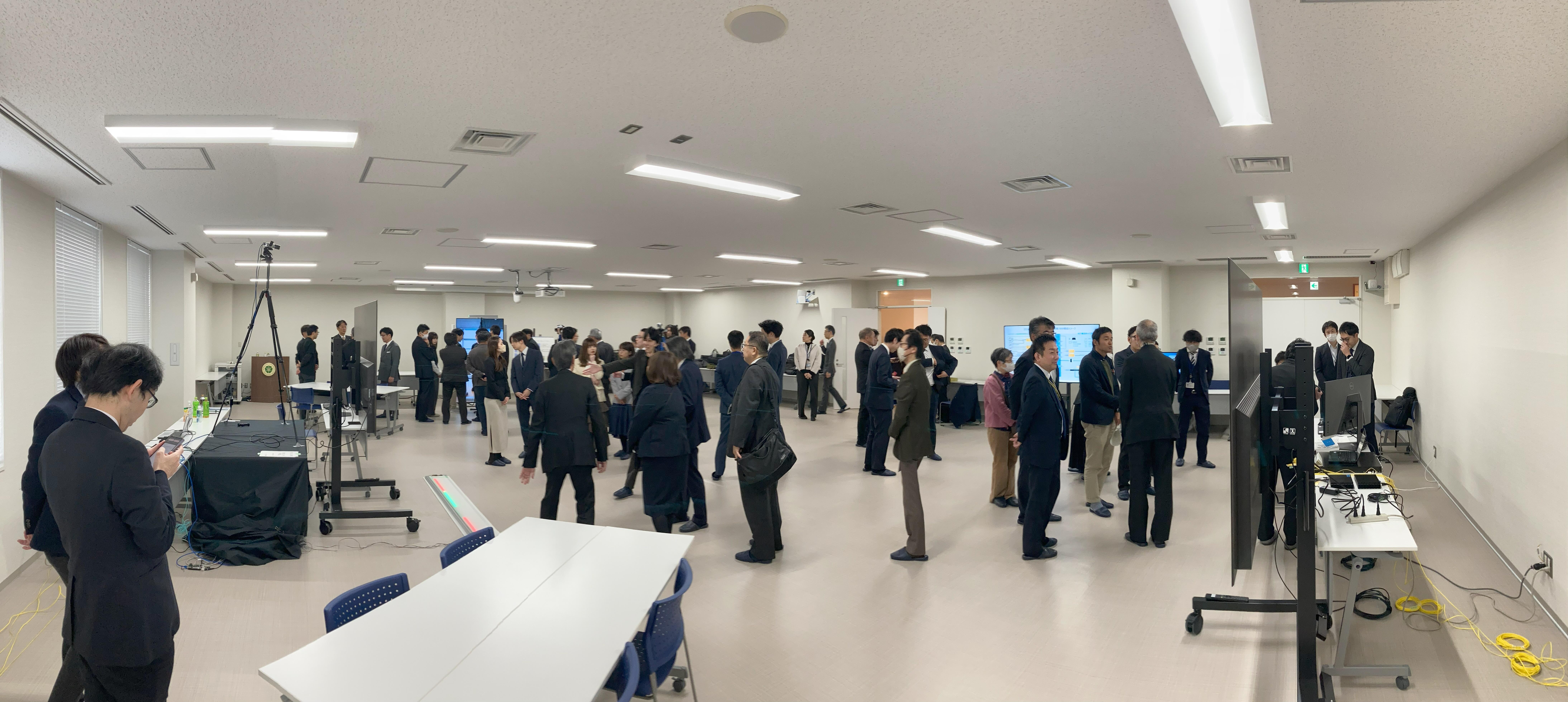現地支援の