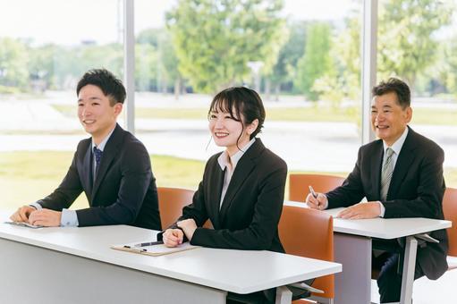 認定資格取得もしっかりサポートしているイメージ