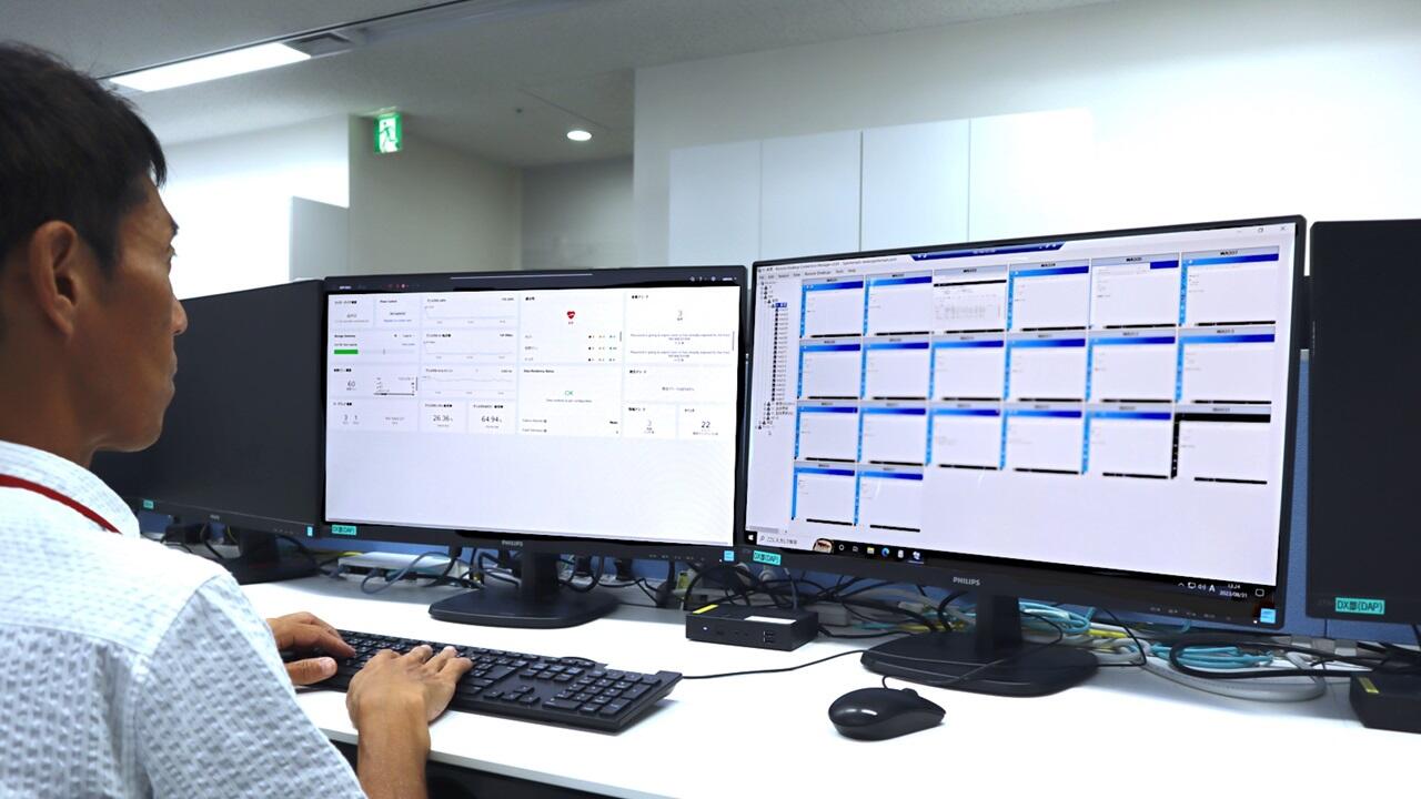 Nutanix導入し、作業している様子